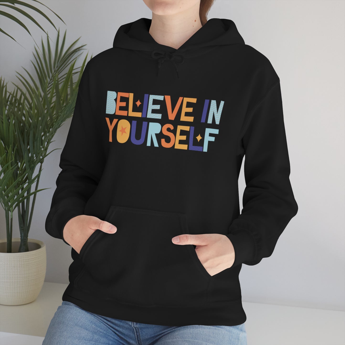 LionFistwear Hooded Sweatshirt (Never give up Edition)